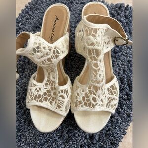 American Eagle Outfitters White Sandals with Wedge Heel